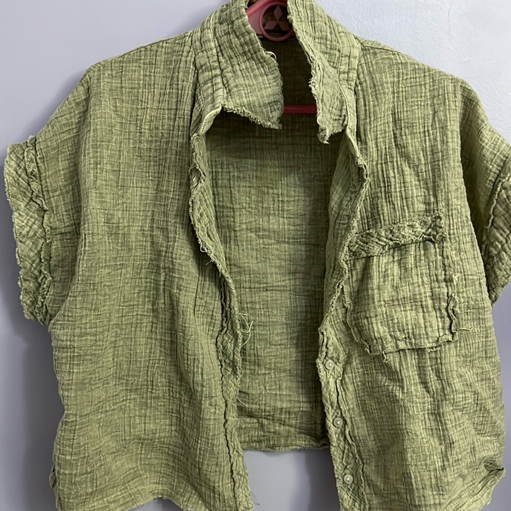 Green Textured Button-Up Shirt